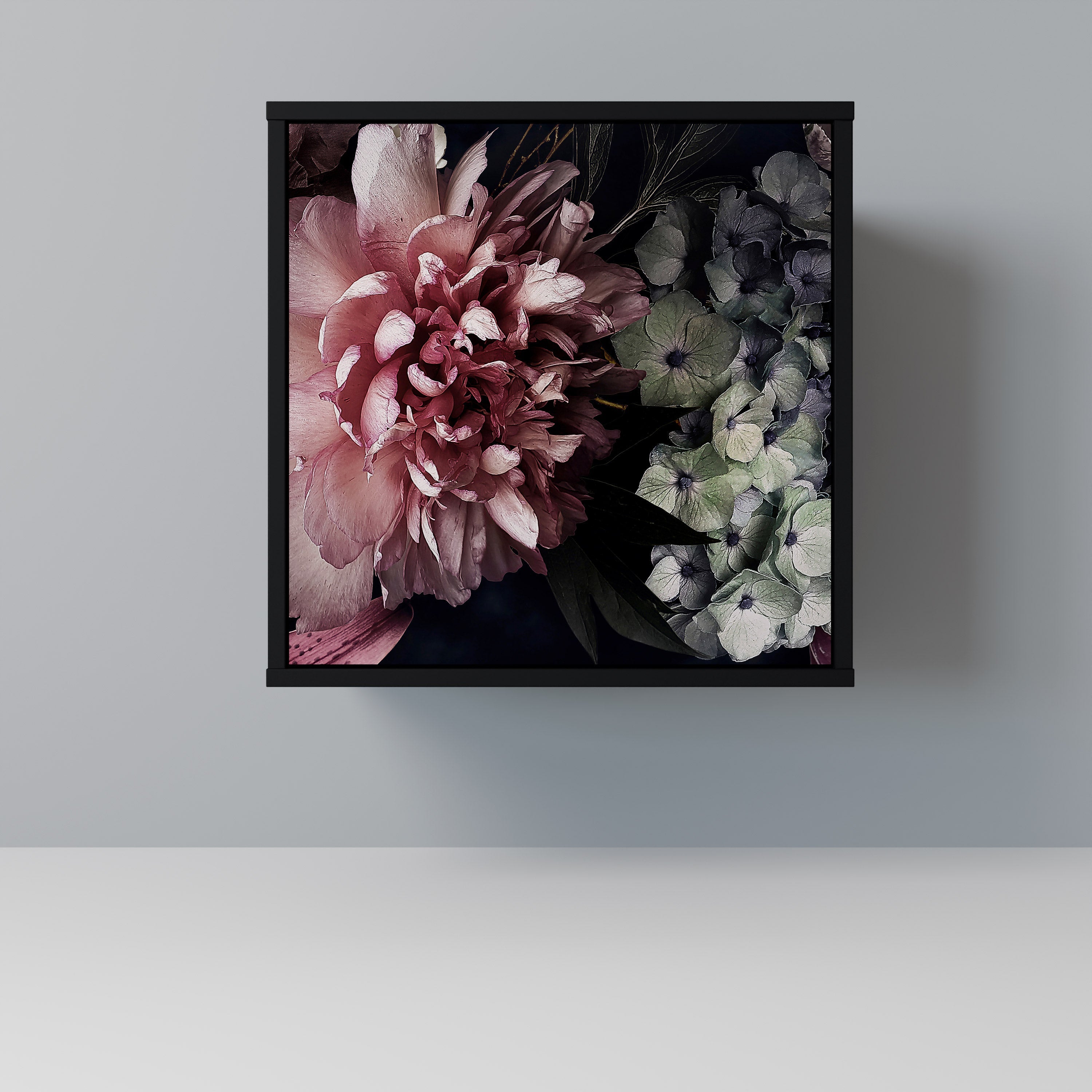 PURE BLOSSOM Aparador de 1 Porta em Acabamento Preto