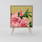 FRAGILE BEAUTY Aparador de 1 Porta em Efeito Carvalho