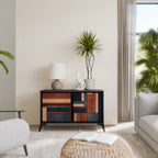 INTREPID FORMATION Aparador de 2 Portas em Acabamento Preto