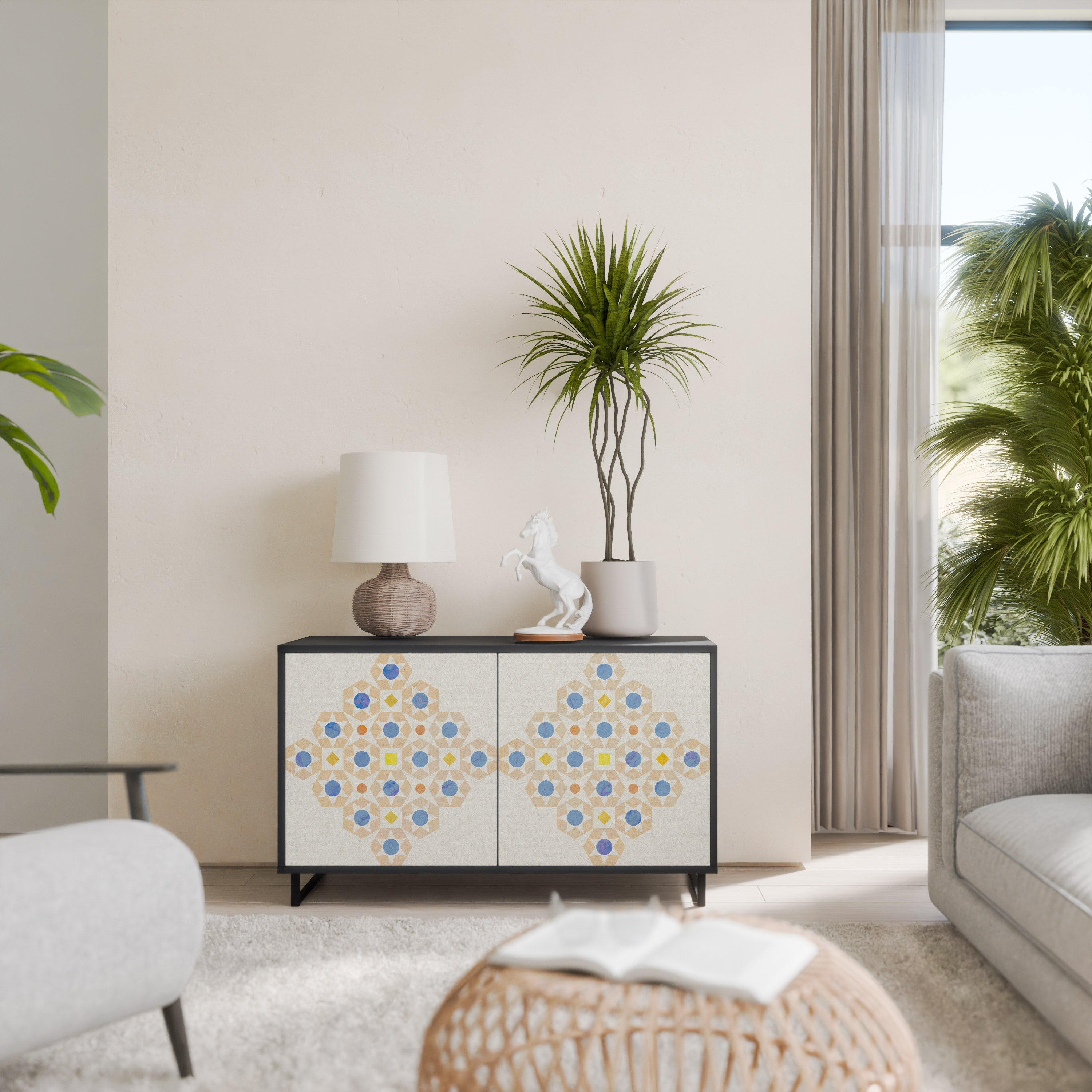 PATTERNED PRISM Aparador de 2 Portas em Acabamento Preto
