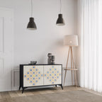 PATTERNED PRISM Aparador de 2 Portas em Acabamento Preto