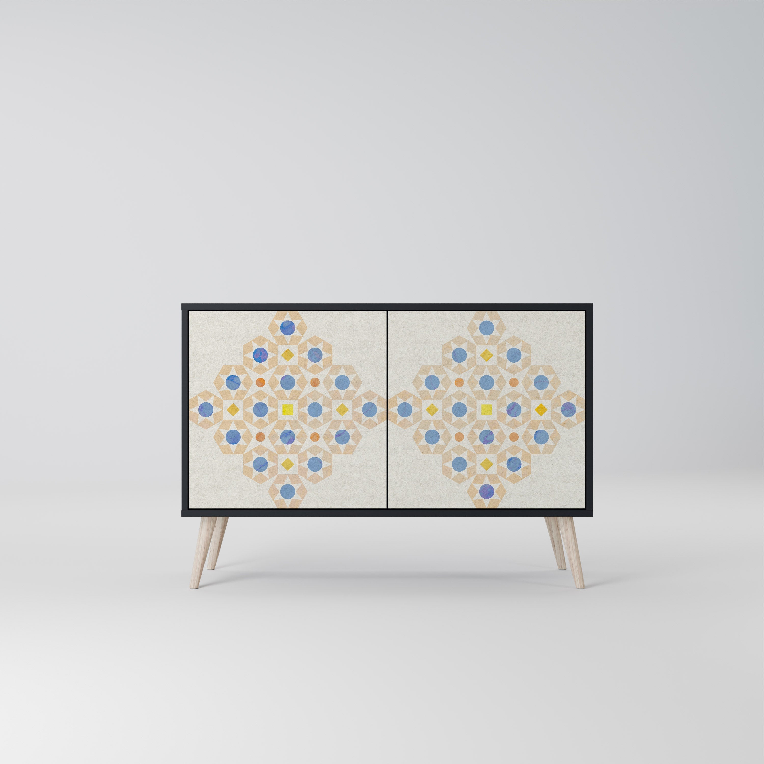 PATTERNED PRISM Aparador de 2 Portas em Acabamento Preto