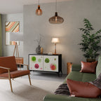 COLORFUL COSMOS Aparador de 2 Portas em Acabamento Preto