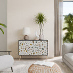 PIECES OF TOMORROW Aparador de 2 Portas em Acabamento Preto