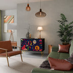 FESTIVE PLEASURES Aparador de 2 Portas em Acabamento Preto