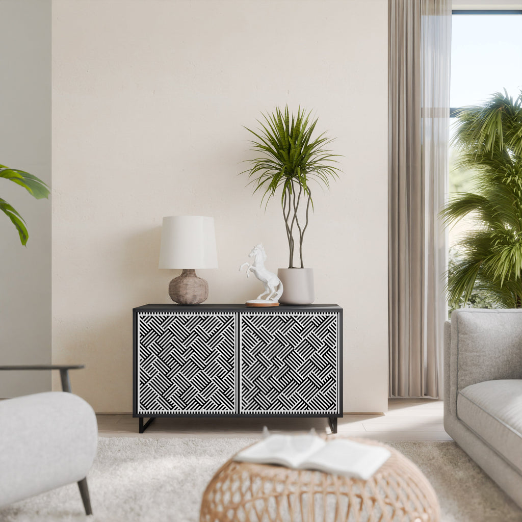 TEMPORARY SEQUENCE Aparador de 2 Portas em Acabamento Preto