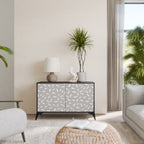 PASSING SECONDS Aparador de 2 Portas em Acabamento Preto