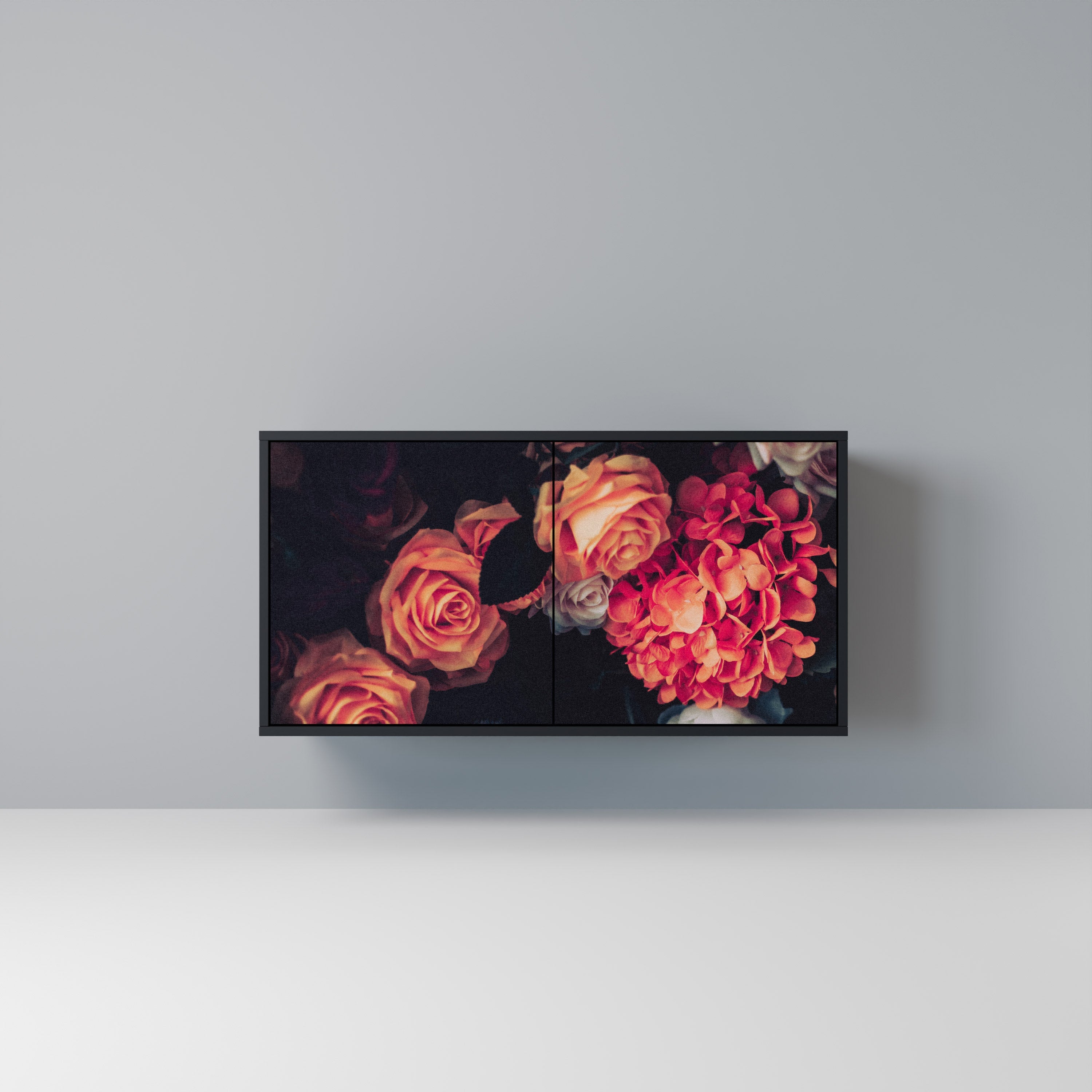 NEVERENDING BLOOM Aparador de 2 Portas em Acabamento Preto