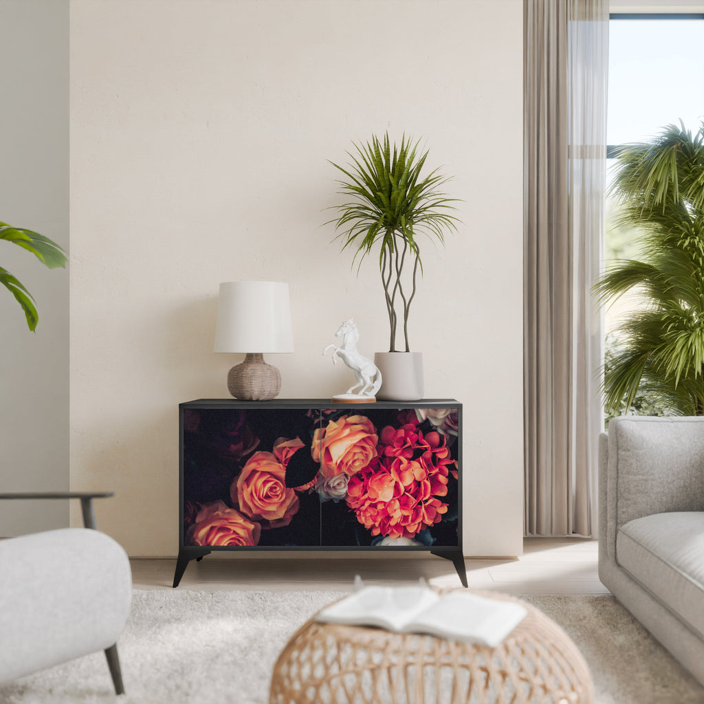 NEVERENDING BLOOM Aparador de 2 Portas em Acabamento Preto