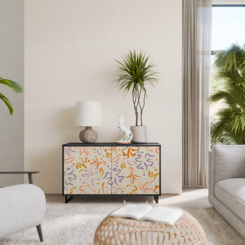 SPRING WHIMSY Aparador de 2 Portas em Acabamento Preto