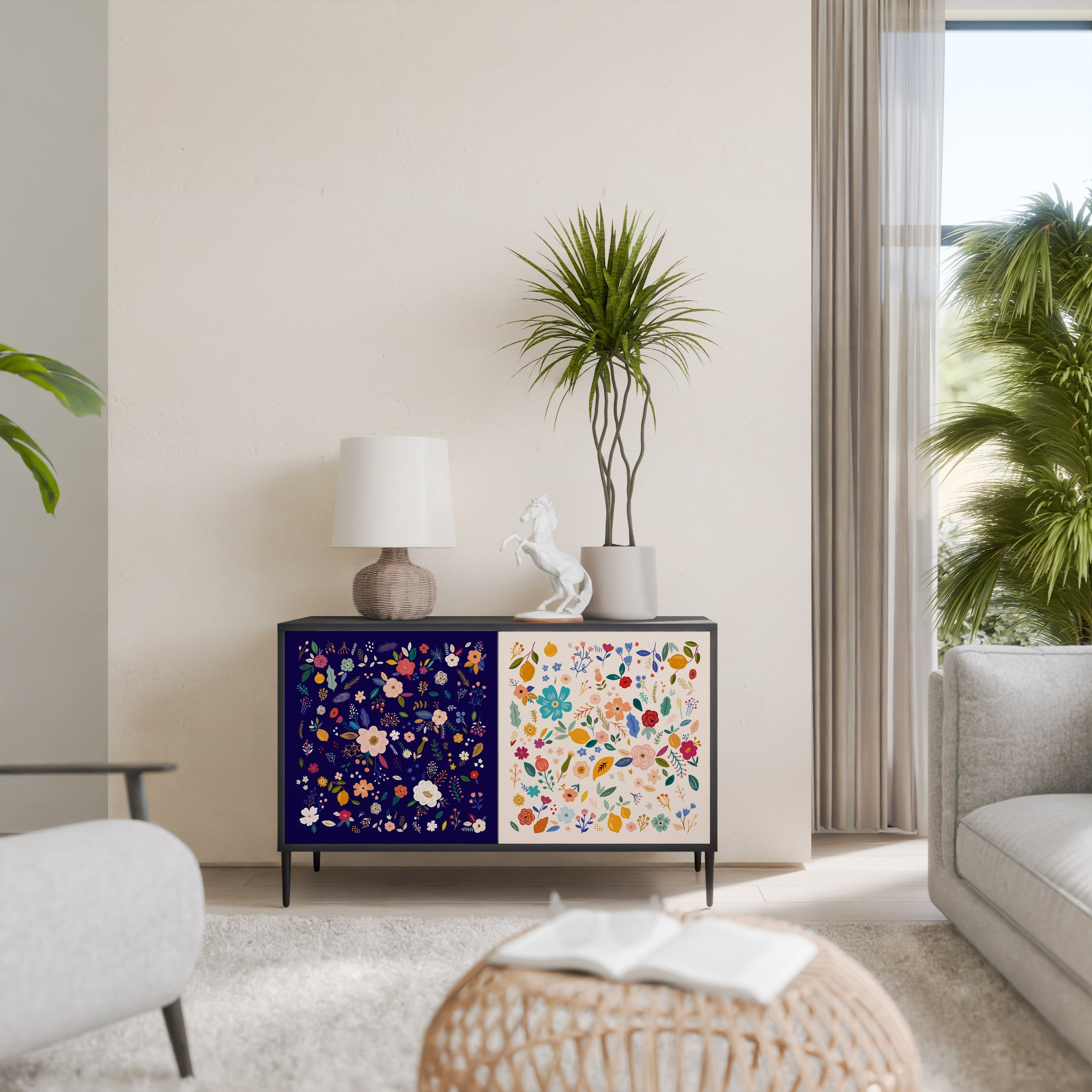 FLORAL COMBINATION Aparador de 2 Portas em Acabamento Preto