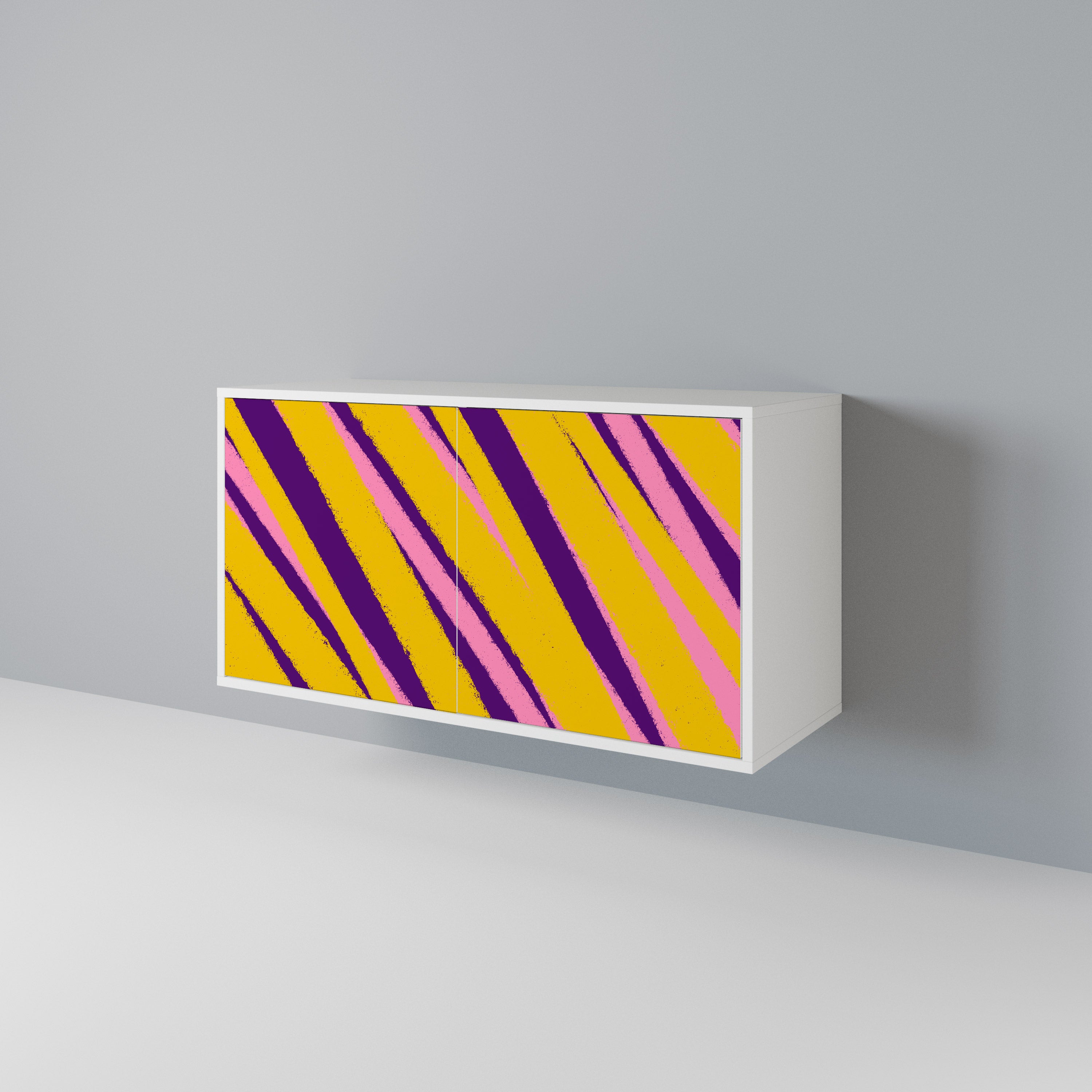 DREAMS COME TRUE 2-Door Sideboard