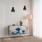 THE GREAT WAVE AT KANAGAWA Aparador de 2 Portas em Efeito Carvalho