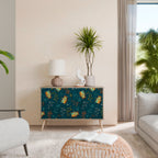 AUTUMN INSECTS Aparador de 2 Portas em Efeito Carvalho