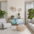 ABSTRACT THOUGHTS Aparador de 3 Portas em Acabamento Preto