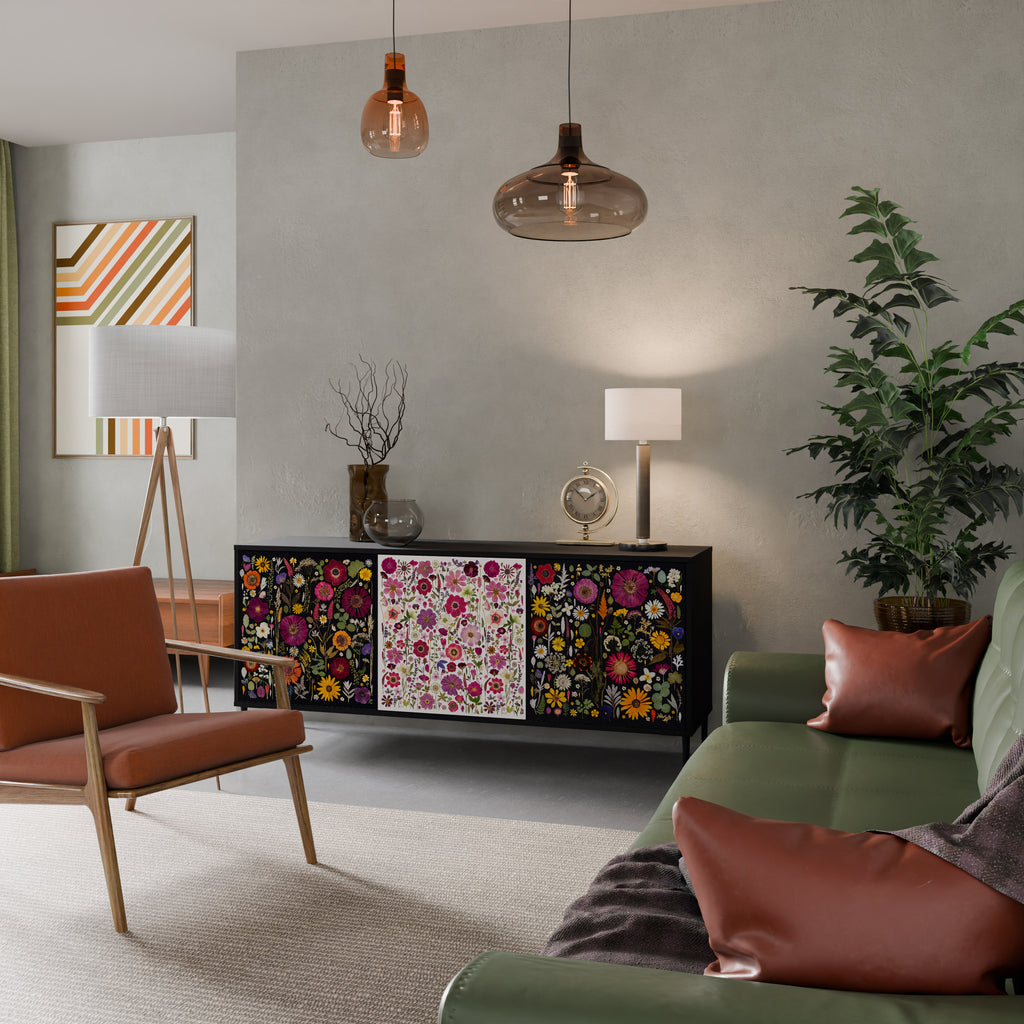 DAYNITE GARDEN 3-Door Sideboard