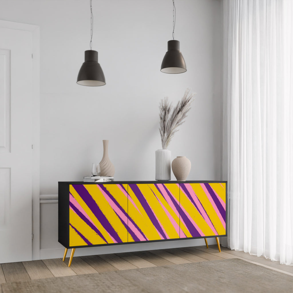 DREAMS COME TRUE 3-Door Sideboard in Black Finish