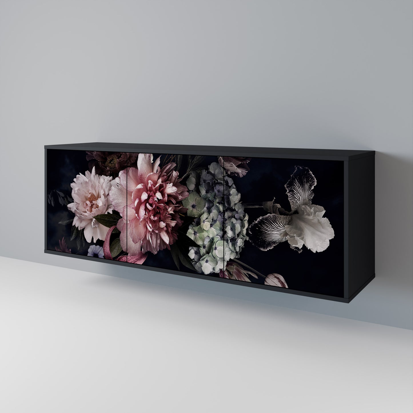 PURE BLOSSOM 3-Door Sideboard