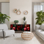 DAHLIAS AND POMEGRANATES Aparador de 3 Portas em Acabamento Preto