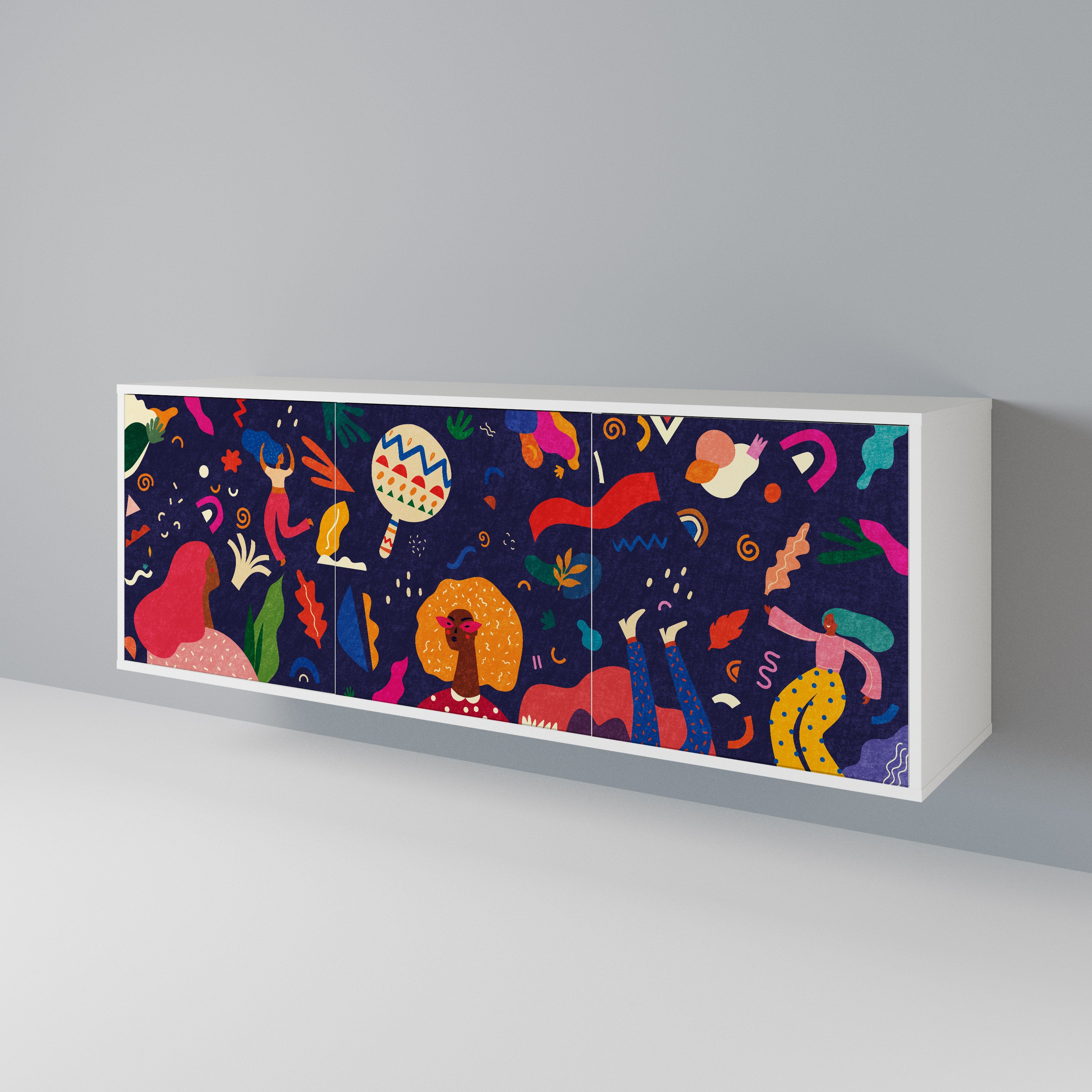 FESTIVE PLEASURES 3-Door Sideboard