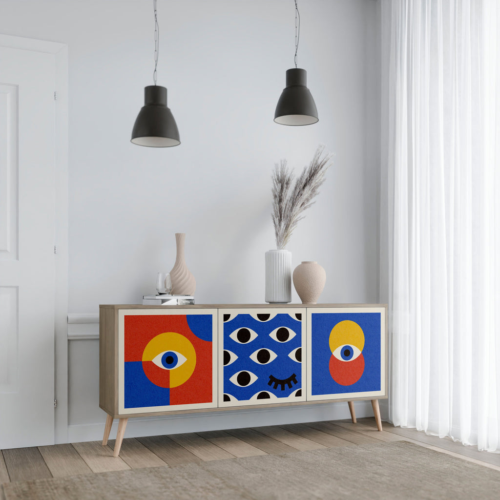 GEOMETRIC EYES 3-Door Sideboard in Oak Effect