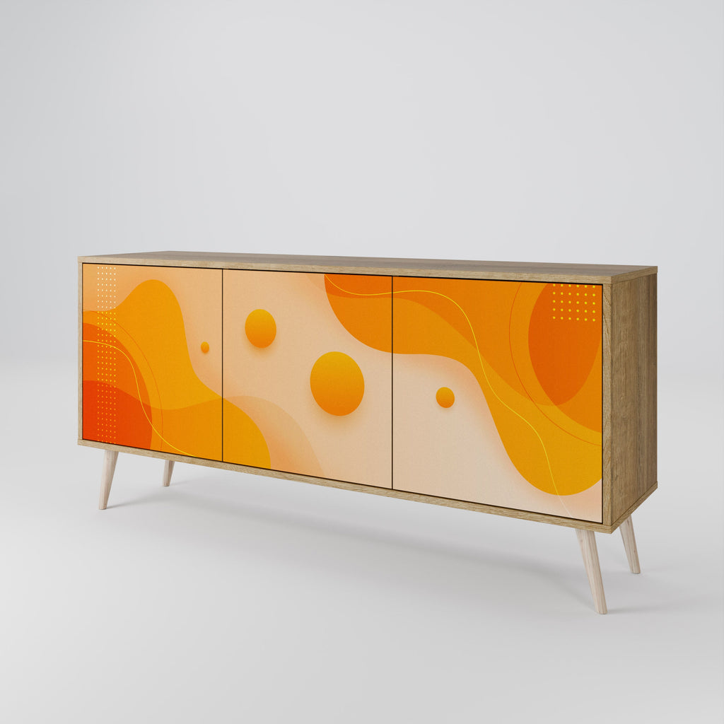 ORANGE ARRANGEMENT 3-Door Sideboard in Oak Effect