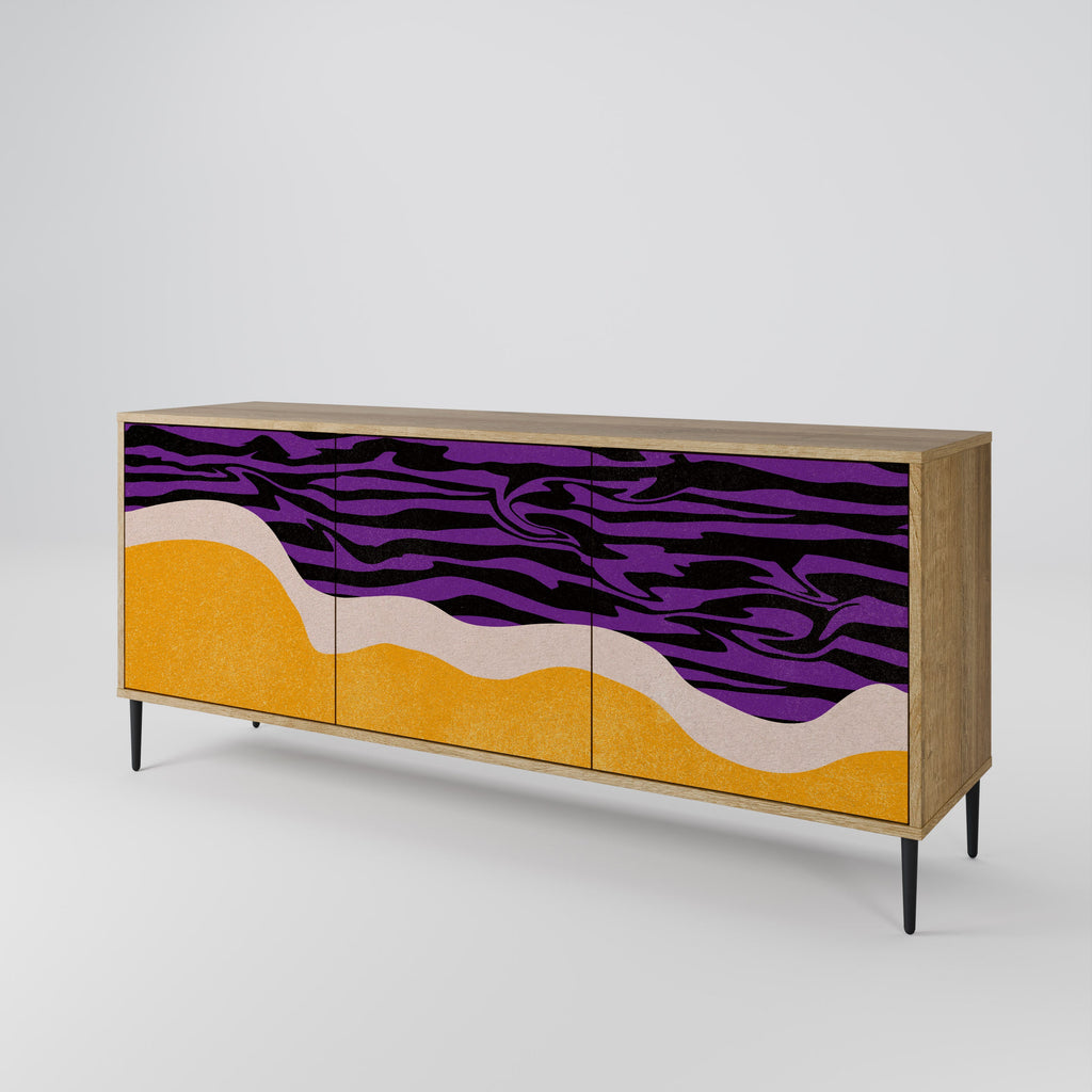 INDEPENDENT BORDER 3-Door Sideboard in Oak Effect