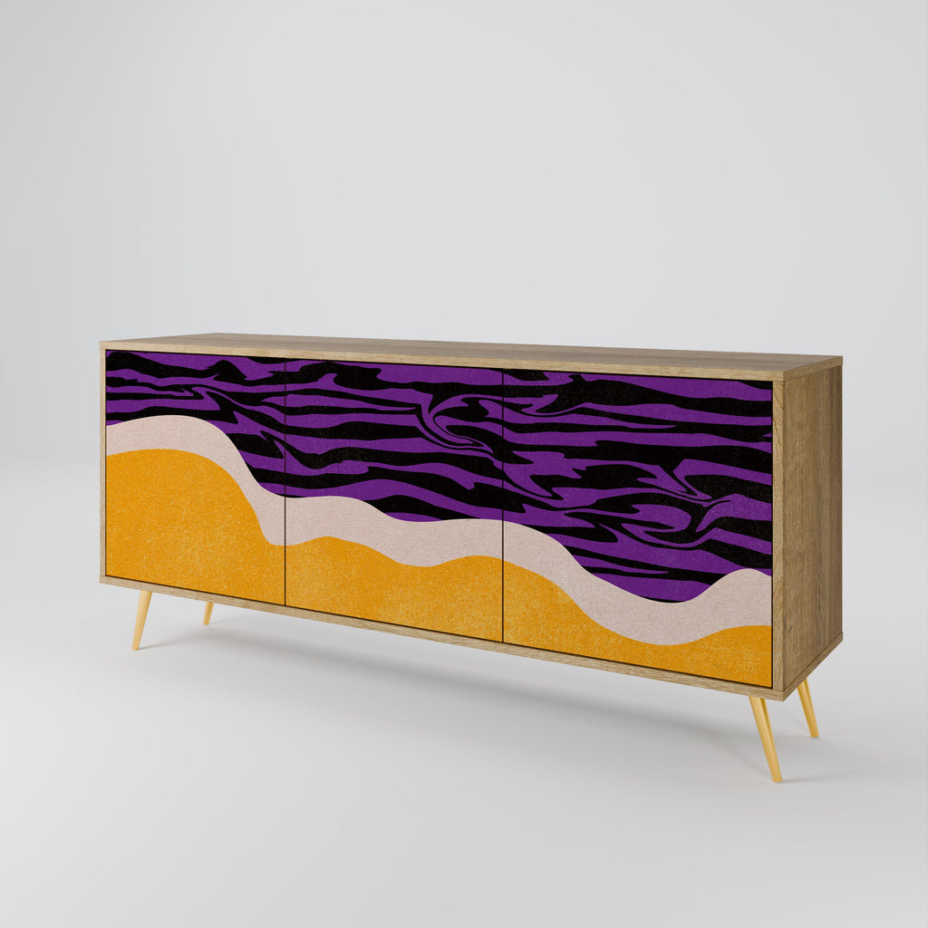 INDEPENDENT BORDER 3-Door Sideboard in Oak Effect