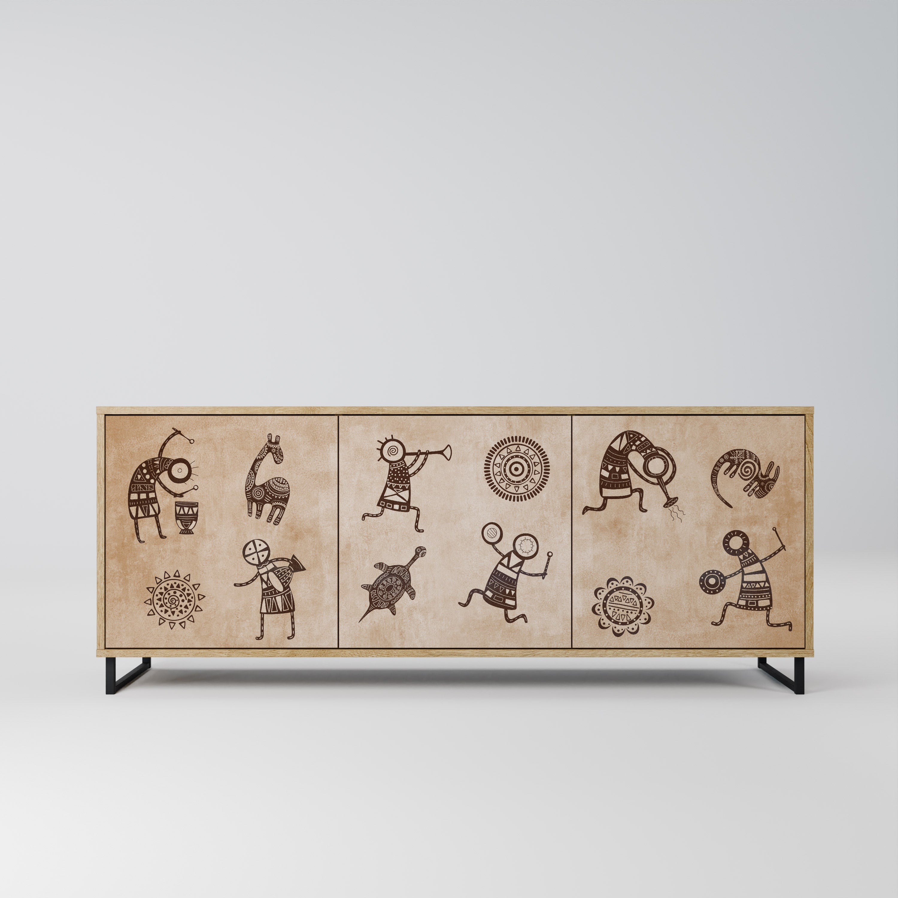 AFRICAN STYLE 3-Door Sideboard in Oak Effect