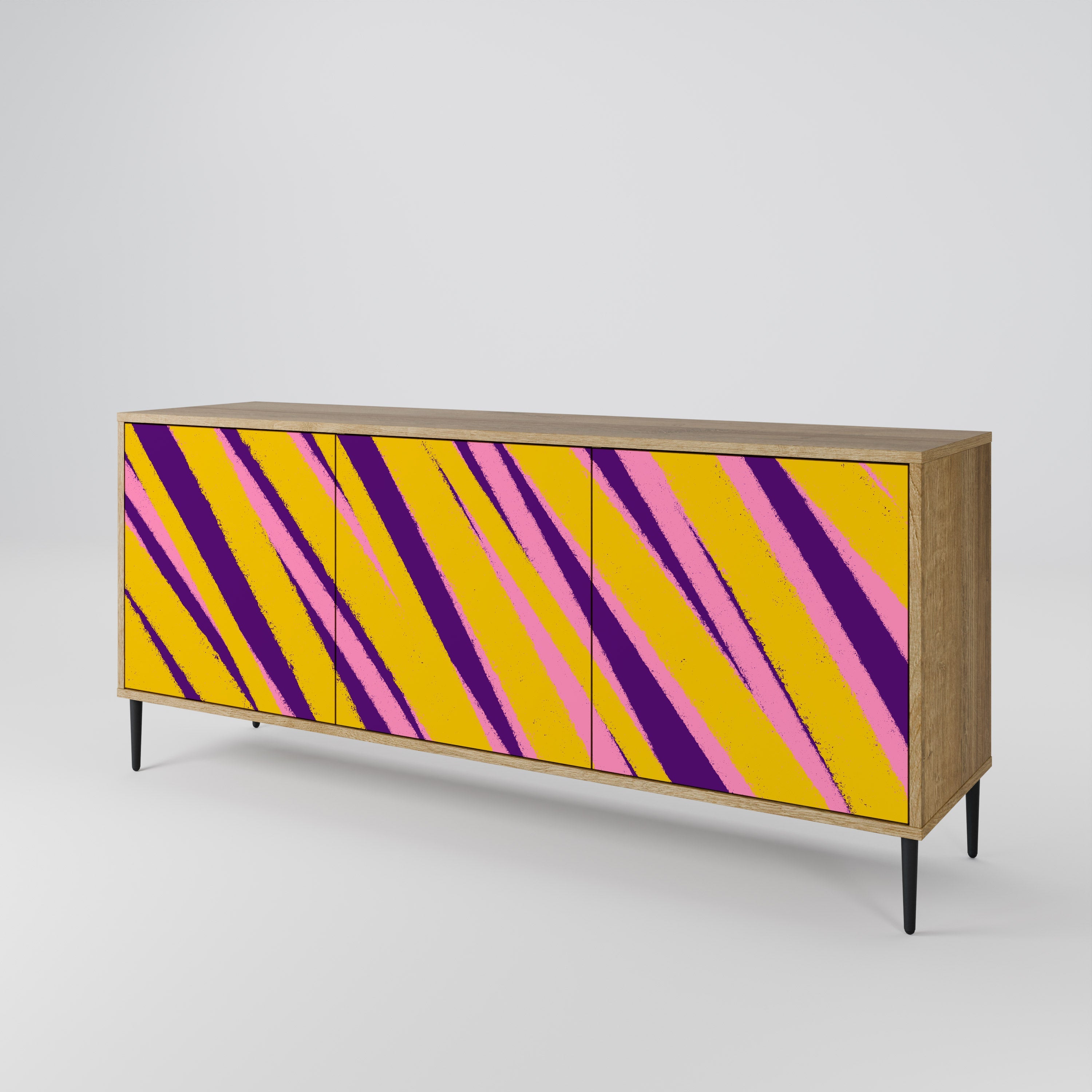 DREAMS COME TRUE 3-Door Sideboard in Oak Effect