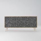 BLINDING LIGHTS 3-Door Sideboard in Oak Effect
