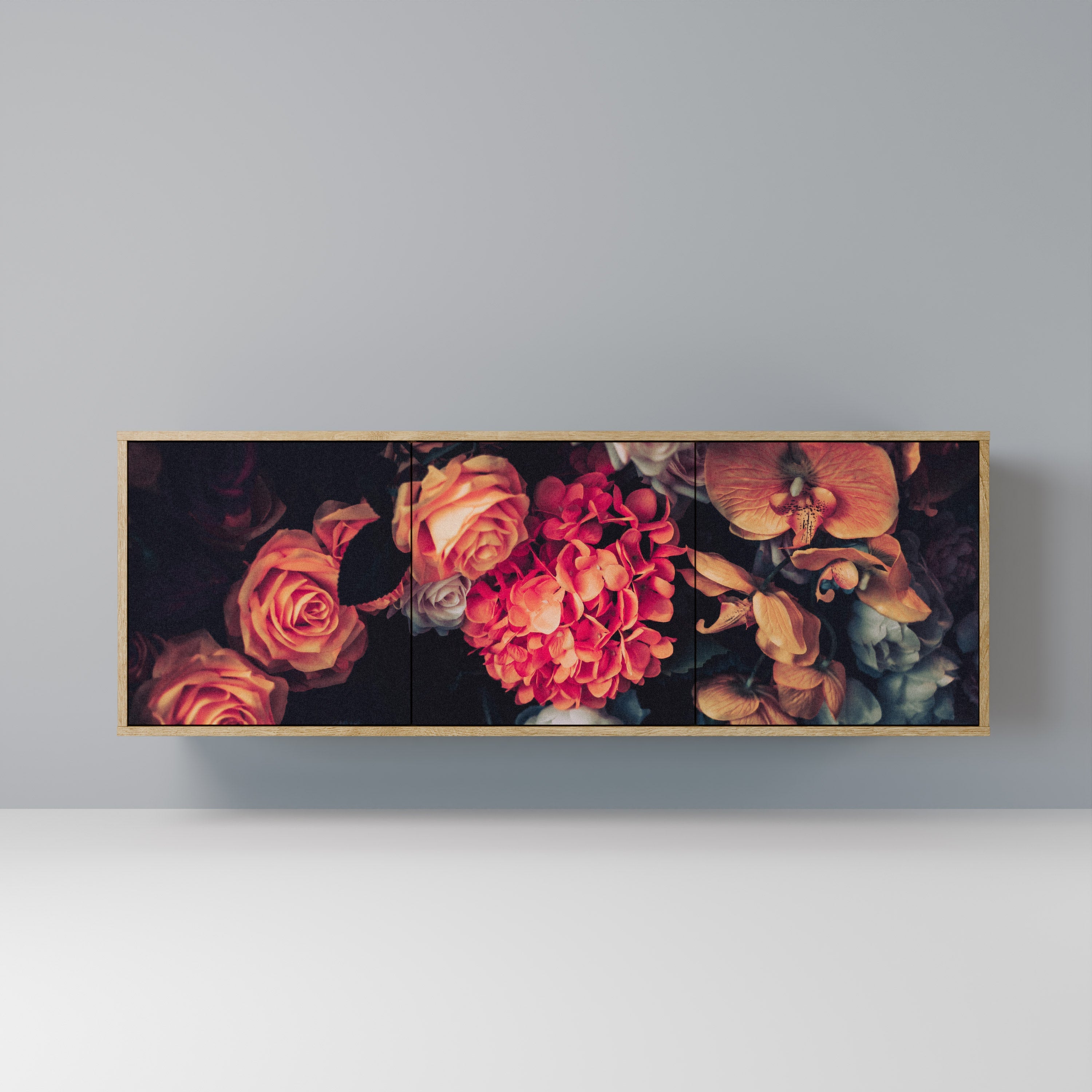 NEVERENDING BLOOM Aparador de 3 Portas em Efeito Carvalho