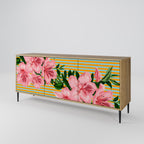 FRAGILE BEAUTY 3-Door Sideboard in Oak Effect