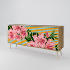 FRAGILE BEAUTY 3-Door Sideboard in Oak Effect