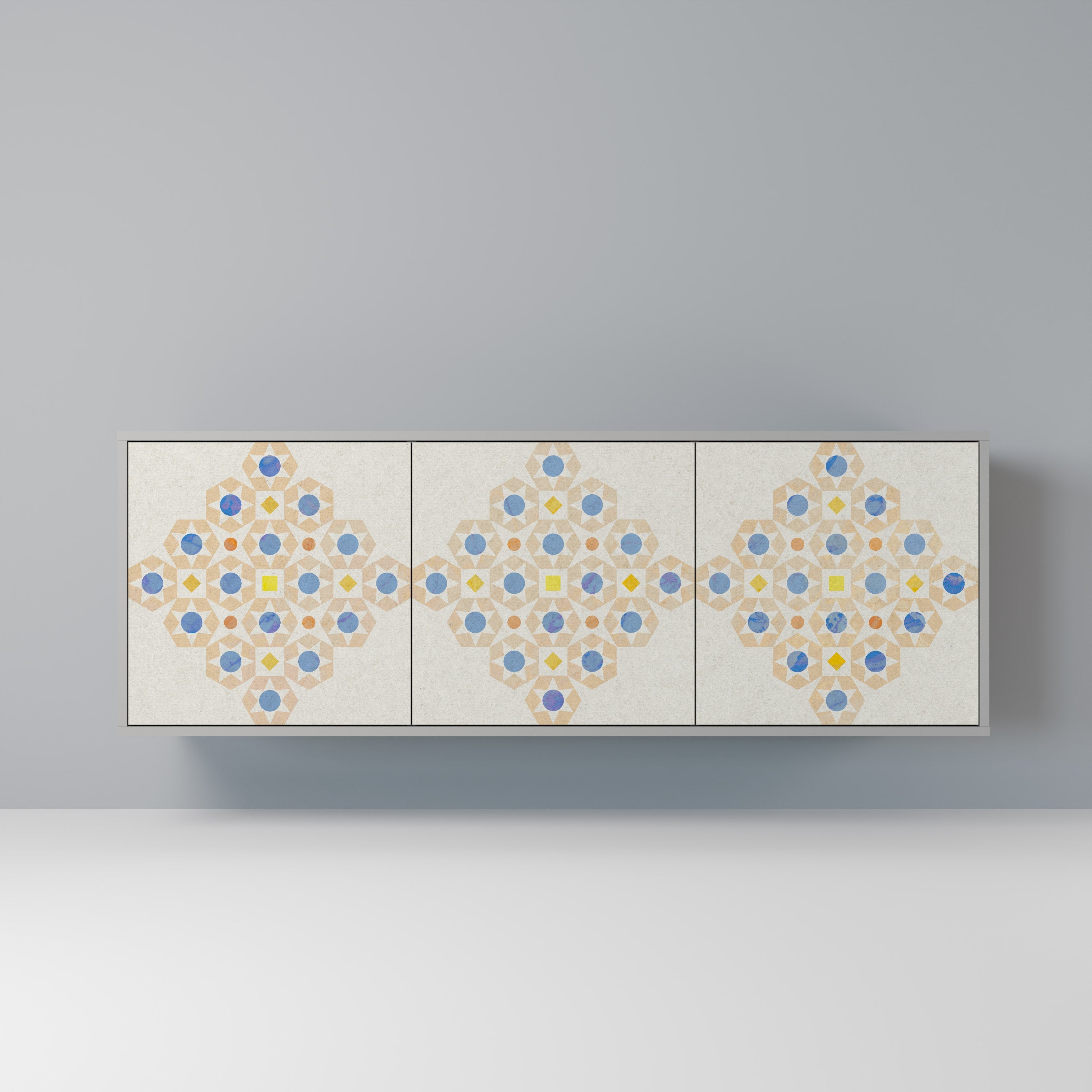 PATTERNED PRISM 3-Door Sideboard in Grey Finish