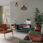 GEOMETRIC RHAPSODY Móvel de TV com 2 Portas em Acabamento Preto