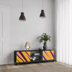 DREAMS COME TRUE Móvel de TV com 2 Portas em Acabamento Preto