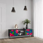 SPRING THOUGHTS Móvel de TV com 2 Portas em Acabamento Preto