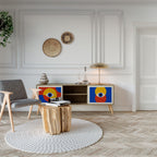 GEOMETRIC EYES 2-Door TV Stand in Oak Effect