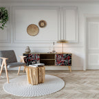 BROKEN LINES 2-Door TV Stand in Oak Effect