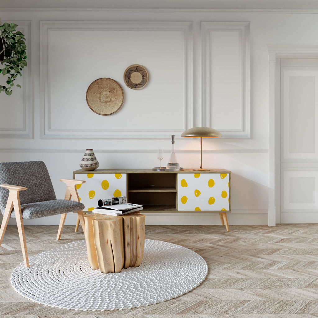 RADIANT REVERIE 2-Door TV Stand in Oak Effect