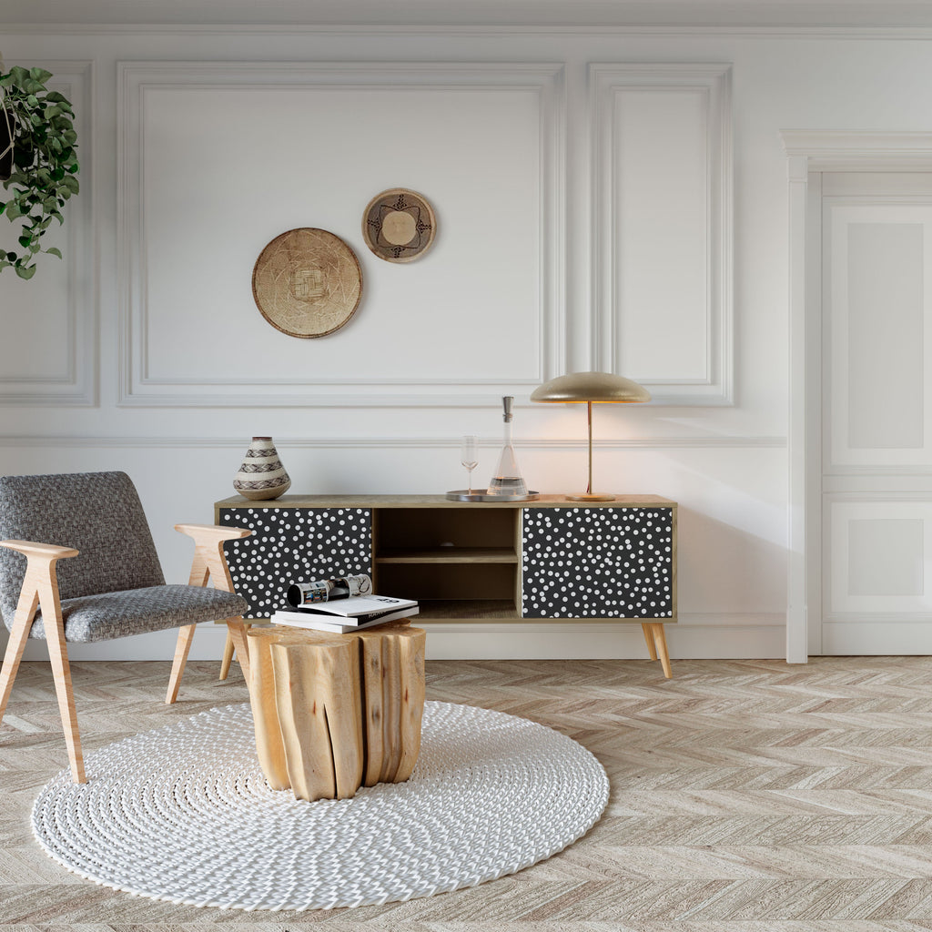 BLINDING LIGHTS 2-Door TV Stand in Oak Effect