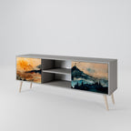 OMINOUS MOUNTAINS Móvel de TV com 2 Portas em Acabamento Cinzento