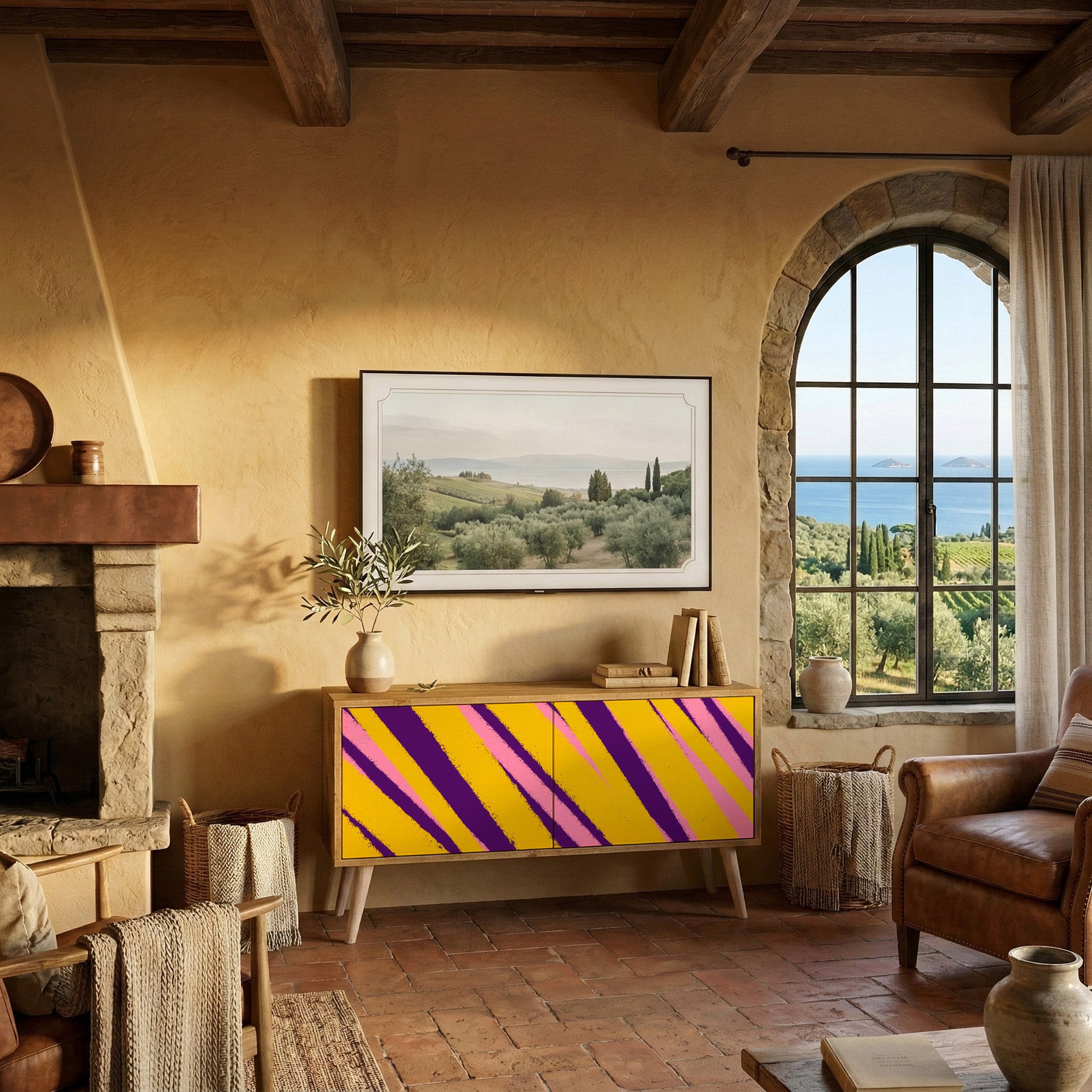 DREAMS COME TRUE Compact 2-Door TV Cabinet