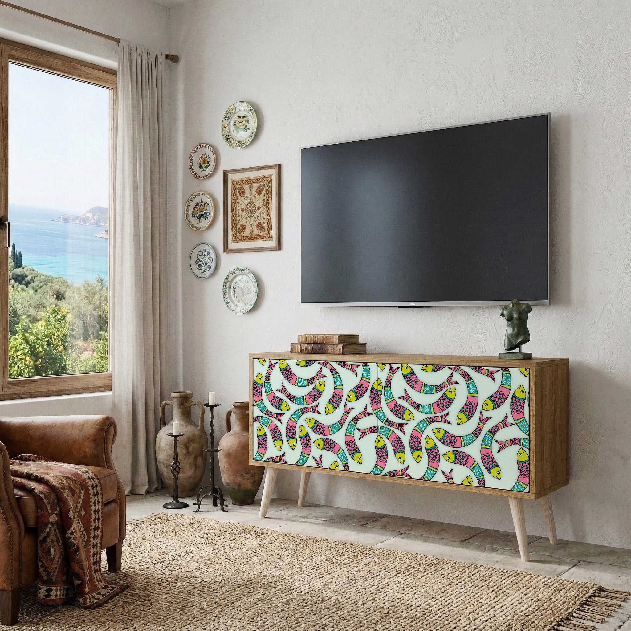 INDIAN FISH Compact 2-Door TV Cabinet