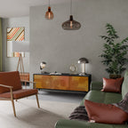 STRENGTHENING RELATION Móvel de TV com 3 Portas em Acabamento Preto