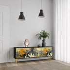 SUNKISSED LILY Móvel de TV com 3 Portas em Acabamento Preto