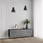 TEMPORARY SEQUENCE Móvel de TV com 3 Portas em Acabamento Preto