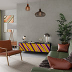 DREAMS COME TRUE Móvel de TV com 3 Portas em Acabamento Preto