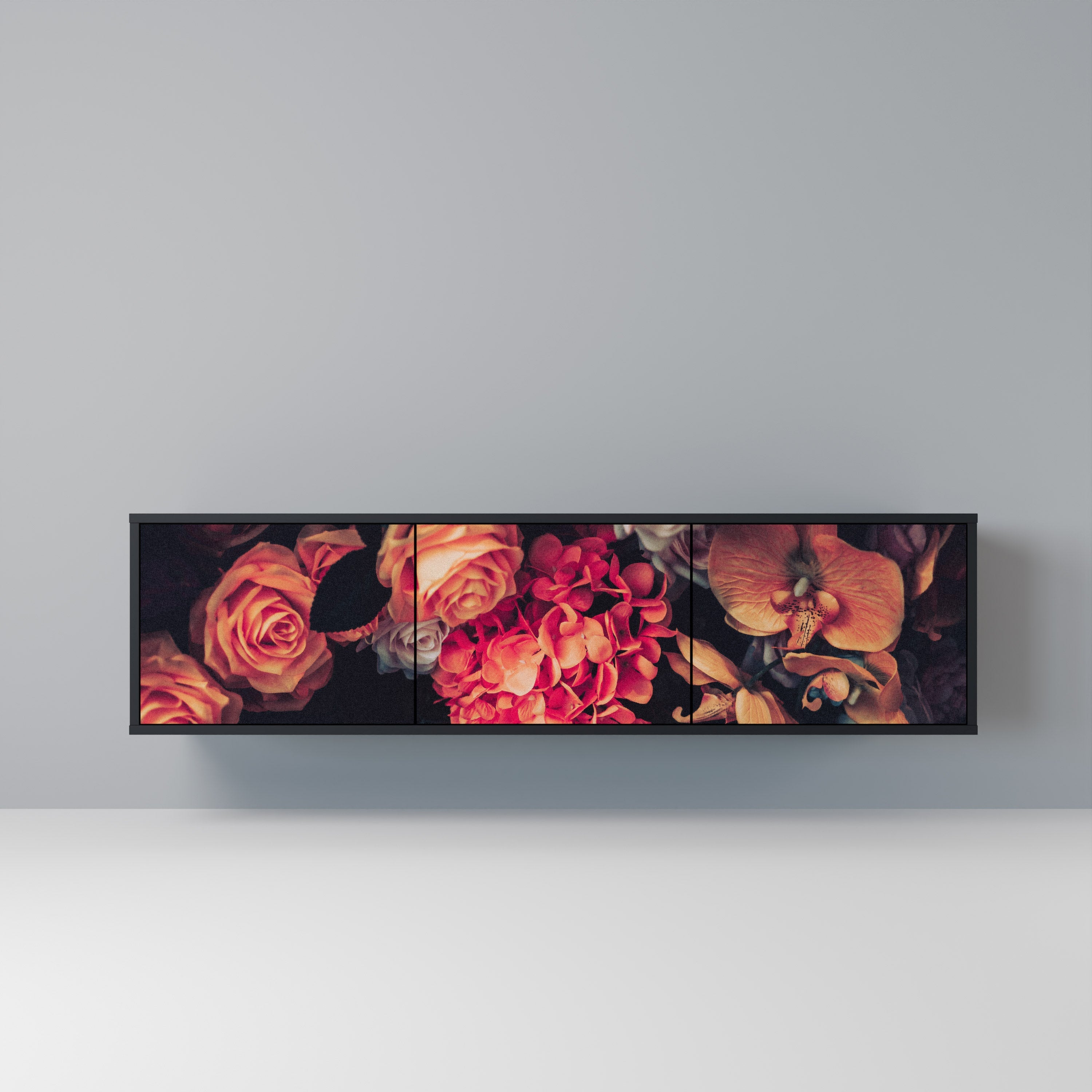 NEVERENDING BLOOM Móvel de TV com 3 Portas em Acabamento Preto